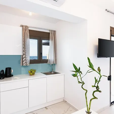 Deux Paradis, A Beachfront Retreat, By Thinkvilla * Ρέθυμνο