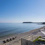 Deux Paradis, A Beachfront Retreat, By Thinkvilla Rethymno
