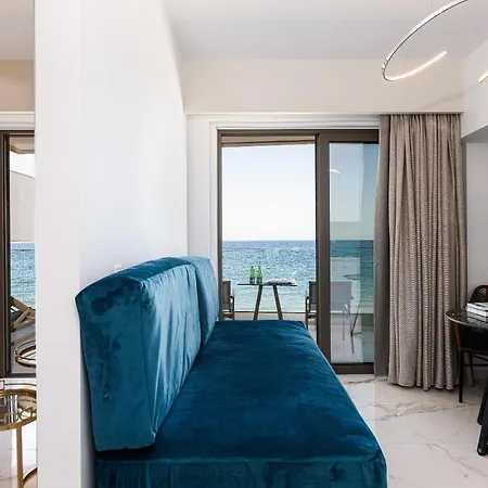 Deux Paradis, A Beachfront Retreat, By Thinkvilla Lägenhet