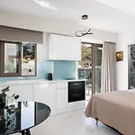 Lägenhet Deux Paradis, A Beachfront Retreat, By Thinkvilla Rethymno