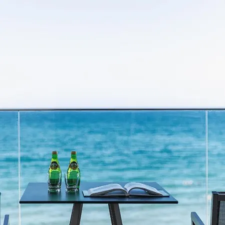 Deux Paradis, A Beachfront Retreat, By Thinkvilla Rethymnon