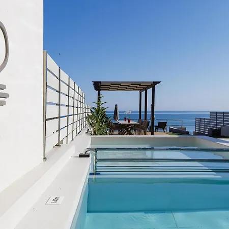 Deux Paradis, A Beachfront Retreat, By Thinkvilla * Rethymnon
