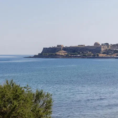 Deux Paradis, A Beachfront Retreat, By Thinkvilla Διαμέρισμα *